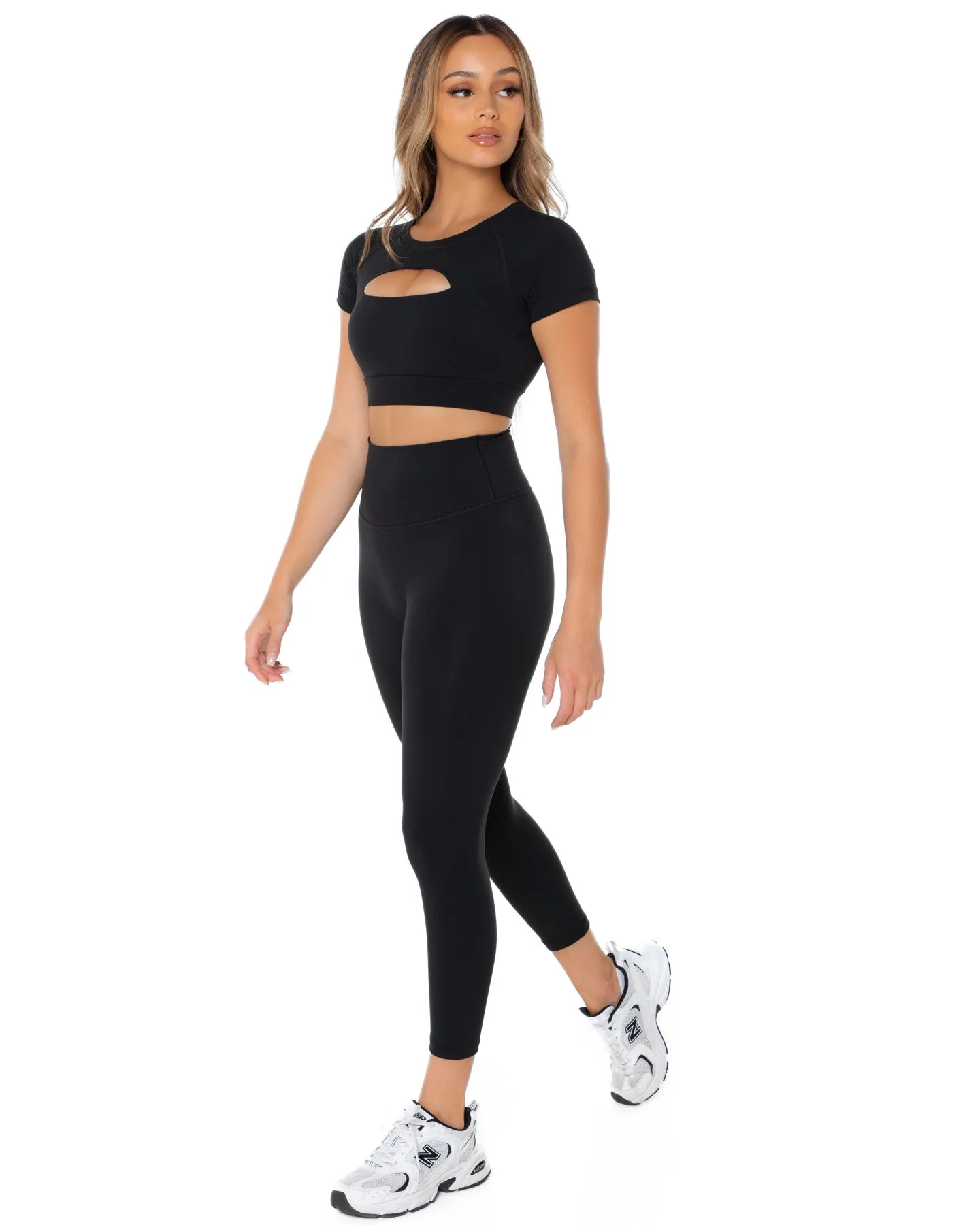 7/8 Aura Scrunch Leggings - Black