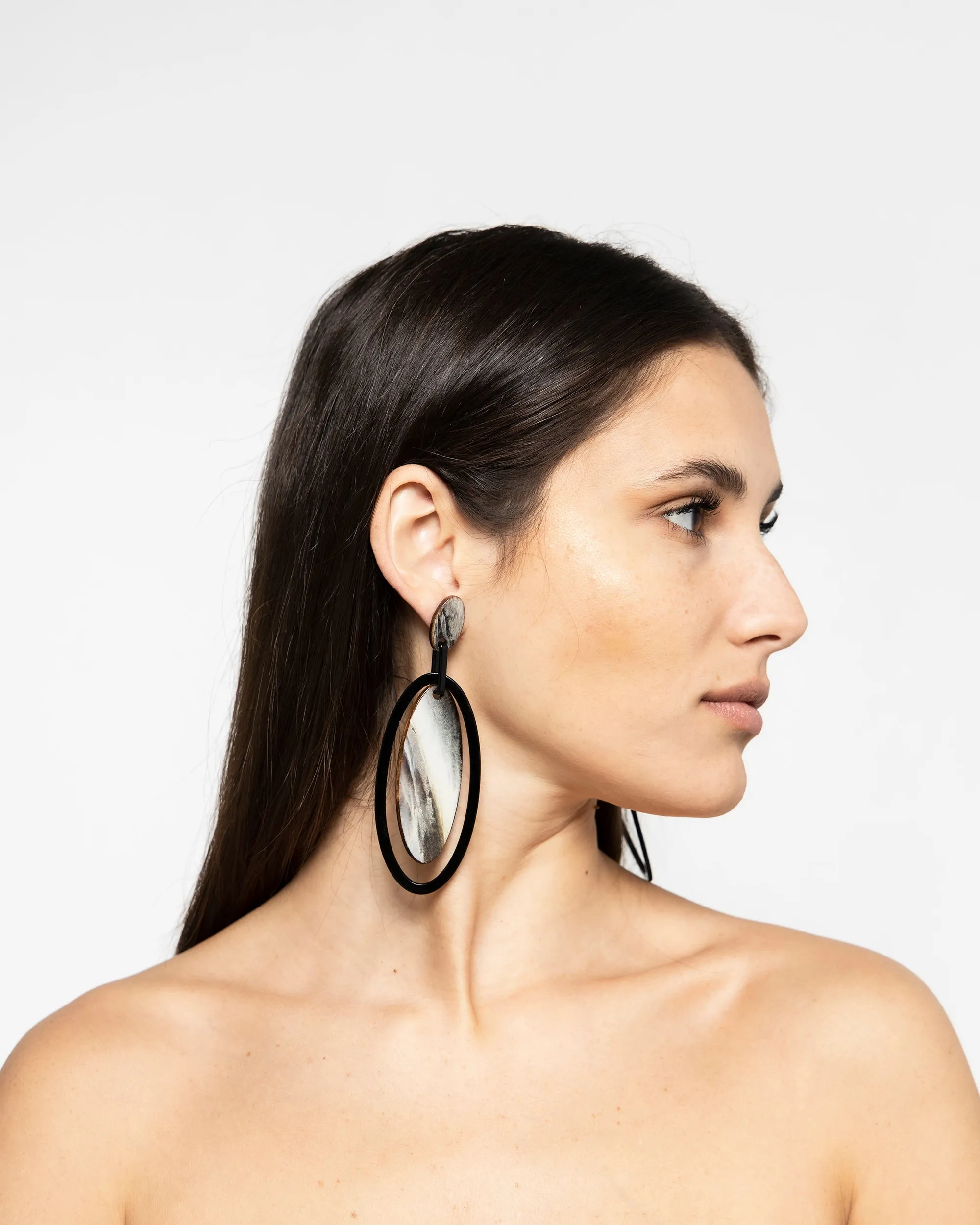 ACRYLIC POP DROP EARRINGS 1729 - حلق