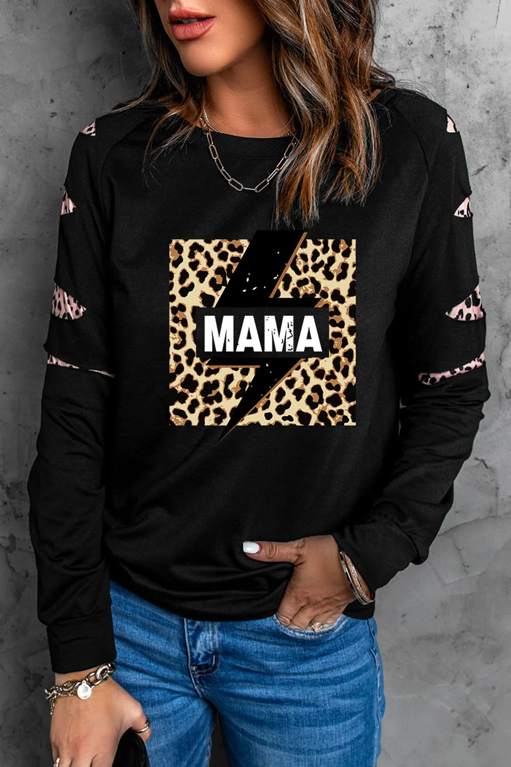 Black Sweatshirts for Women Crewneck Tops Long Sleeve Print Pullover Tops