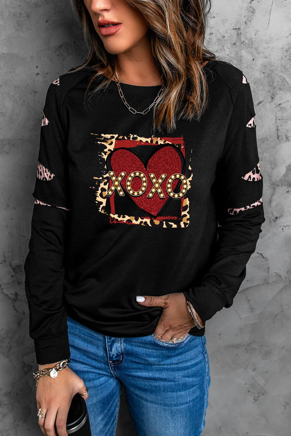 Black Sweatshirts for Women Crewneck Tops Long Sleeve Print Pullover Tops