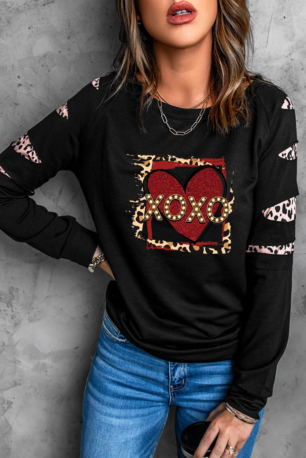 Black Sweatshirts for Women Crewneck Tops Long Sleeve Print Pullover Tops