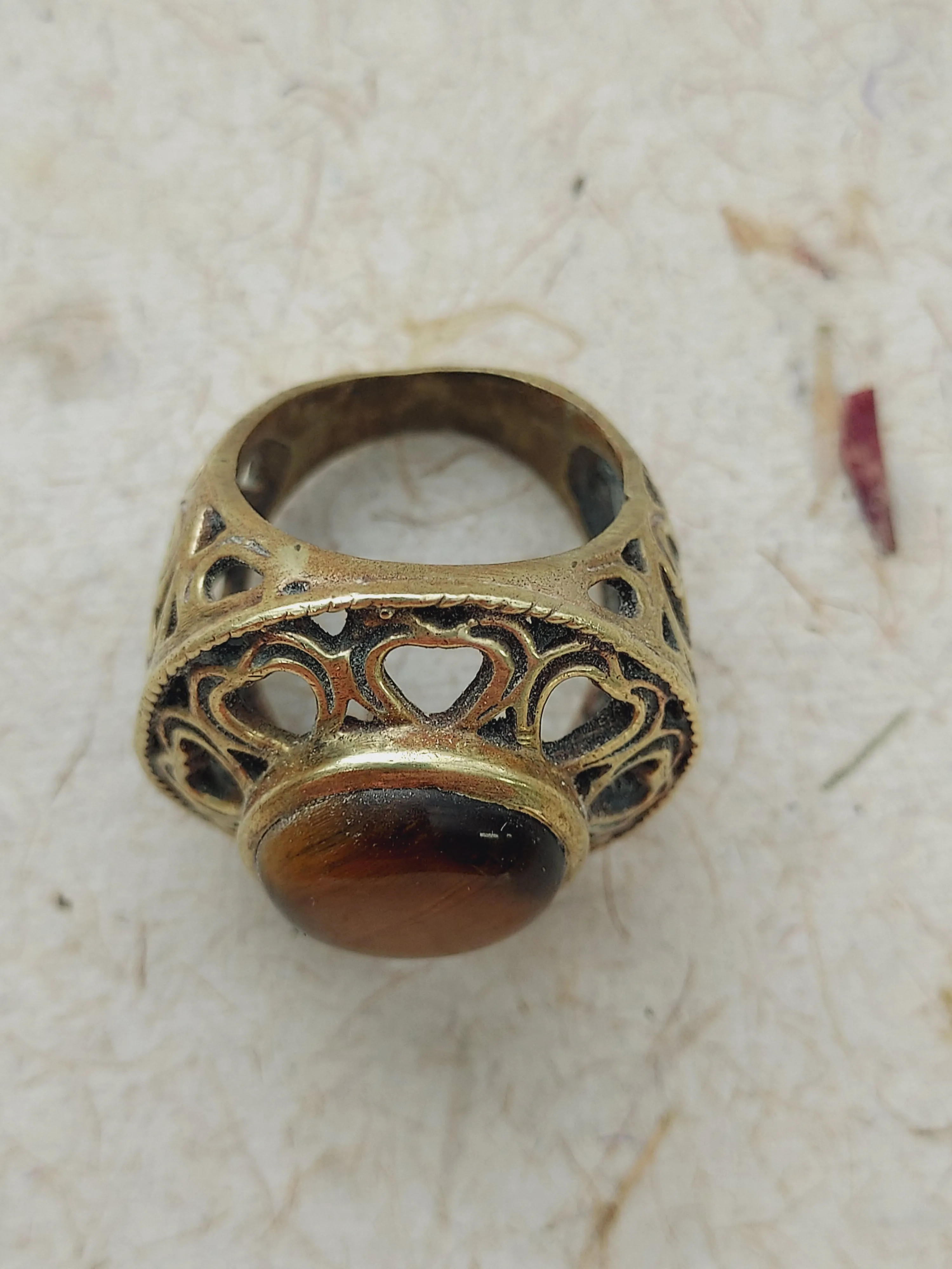 Heart Circle Stone Ring