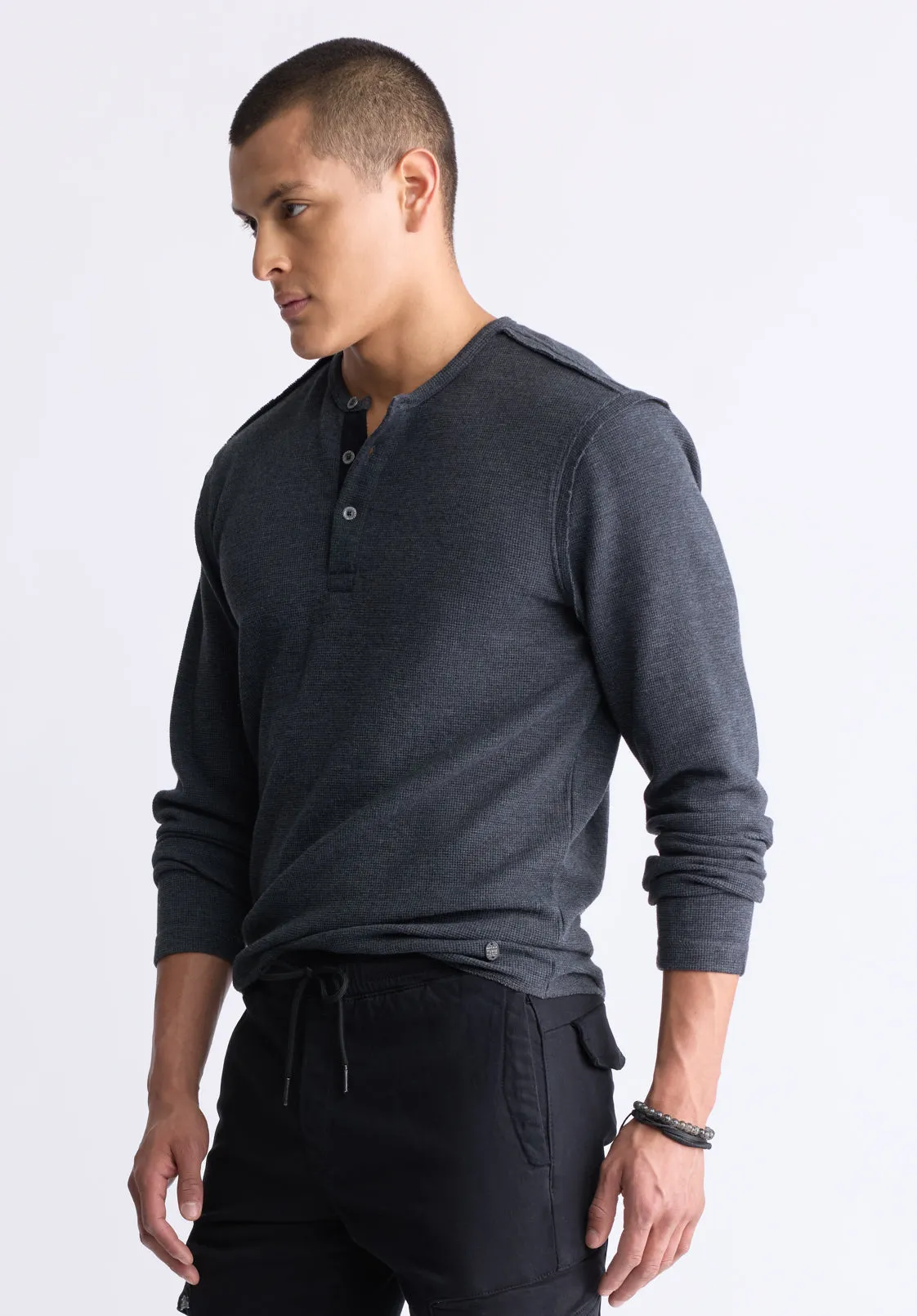 Kipato Men's Long-Sleeve Henley Top, Black - BM24434